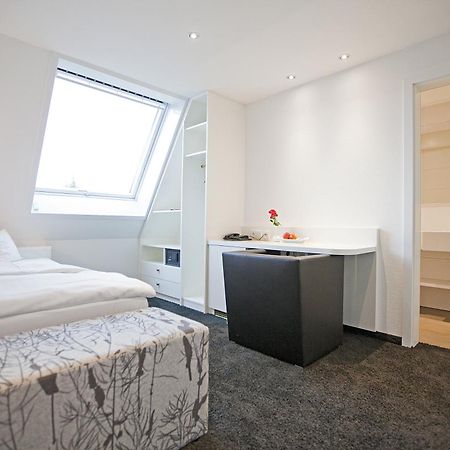 Hotel Krone Ohg غيرلينغن الغرفة الصورة